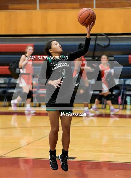 Thumbnail 2 in Highlands Ranch vs. Konawaena (Nike Tournament of Champions) photogallery.