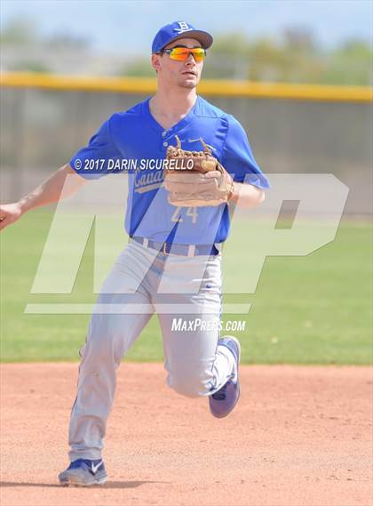 Thumbnail 2 in Casteel vs. Blanchet Catholic (Coach Bob Invitational) photogallery.