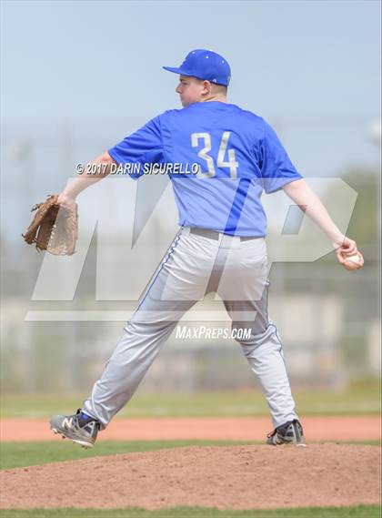 Thumbnail 2 in Casteel vs. Blanchet Catholic (Coach Bob Invitational) photogallery.