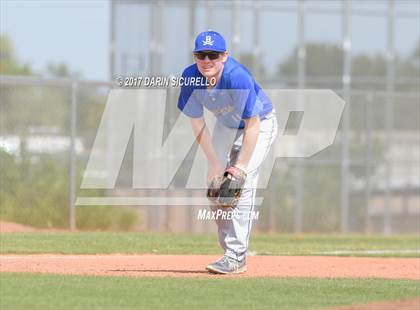 Thumbnail 3 in Casteel vs. Blanchet Catholic (Coach Bob Invitational) photogallery.