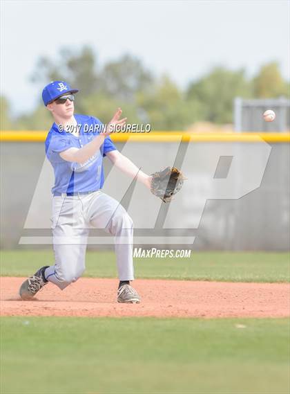 Thumbnail 3 in Casteel vs. Blanchet Catholic (Coach Bob Invitational) photogallery.