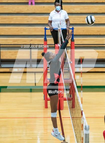 Thumbnail 2 in Southwood vs Rock Creek Academy (LN Wildcat Invitational) photogallery.
