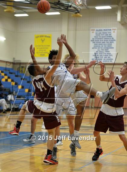 Thumbnail 1 in Lockhart @ Tivy photogallery.