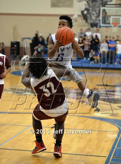 Thumbnail 2 in Lockhart @ Tivy photogallery.