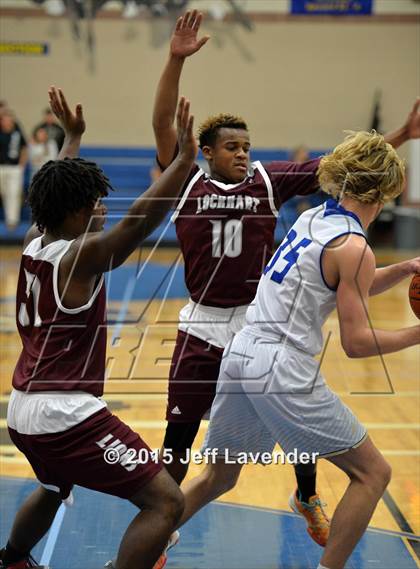 Thumbnail 2 in Lockhart @ Tivy photogallery.