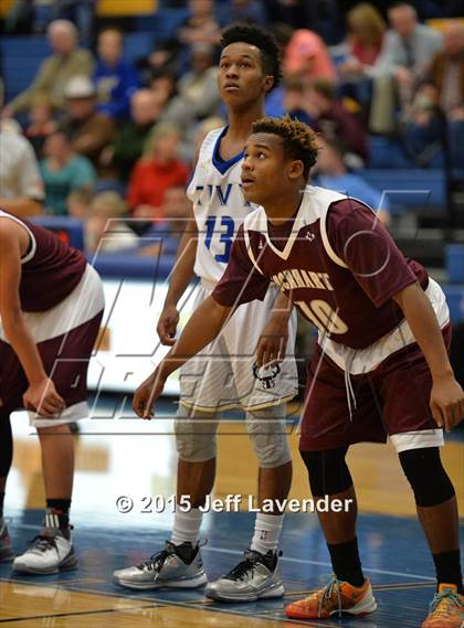 Thumbnail 3 in Lockhart @ Tivy photogallery.