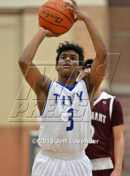 Thumbnail 3 in Lockhart @ Tivy photogallery.