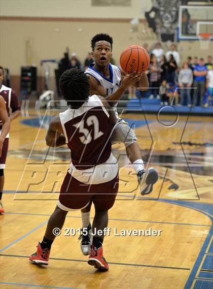 Thumbnail 1 in Lockhart @ Tivy photogallery.