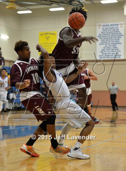 Thumbnail 3 in Lockhart @ Tivy photogallery.
