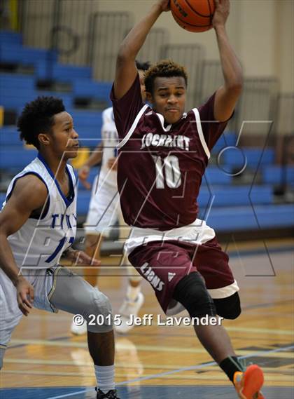 Thumbnail 3 in Lockhart @ Tivy photogallery.