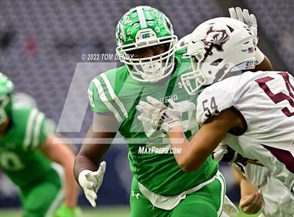 Thumbnail 3 in Cuero vs. Silsbee (UIL 4A Div 2 Region 3 Final) photogallery.