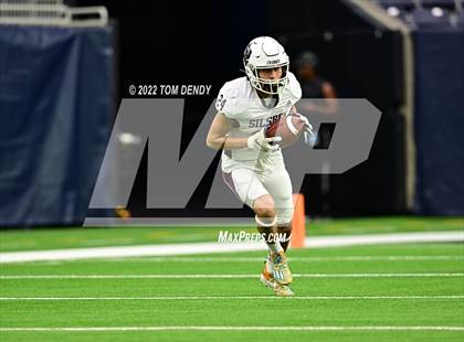 Thumbnail 3 in Cuero vs. Silsbee (UIL 4A Div 2 Region 3 Final) photogallery.