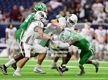 Thumbnail 3 in Cuero vs. Silsbee (UIL 4A Div 2 Region 3 Final) photogallery.