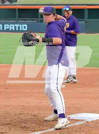 Thumbnail 1 in Kingwood Park vs. Liberty Hill (UIL Baseball 5A D2 Semifinal) photogallery.