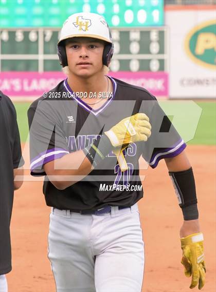 Thumbnail 2 in Kingwood Park vs. Liberty Hill (UIL Baseball 5A D2 Semifinal) photogallery.