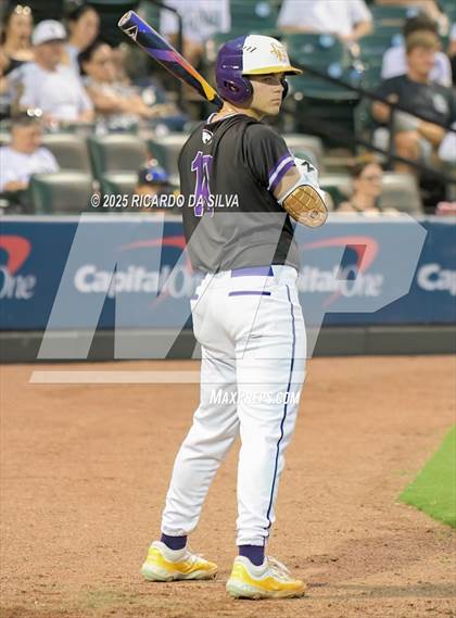 Thumbnail 3 in Kingwood Park vs. Liberty Hill (UIL Baseball 5A D2 Semifinal) photogallery.