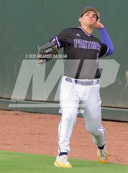 Thumbnail 2 in Kingwood Park vs. Liberty Hill (UIL Baseball 5A D2 Semifinal) photogallery.