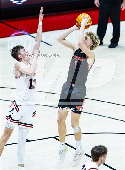 Thumbnail 1 in Timpview vs. Alta (UHSAA 5A Semifinal) photogallery.