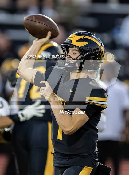 Thumbnail 2 in De Smet Jesuit @ Vianney photogallery.