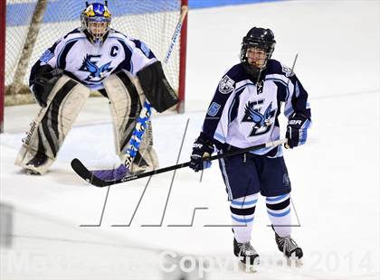 Thumbnail 3 in Daniel Hand vs. East Catholic (CIAC DII Semifinal) photogallery.