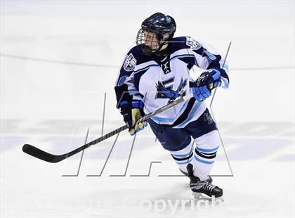 Thumbnail 1 in Daniel Hand vs. East Catholic (CIAC DII Semifinal) photogallery.