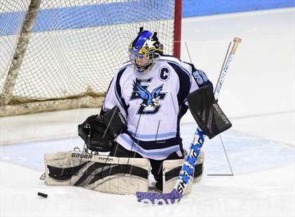 Thumbnail 1 in Daniel Hand vs. East Catholic (CIAC DII Semifinal) photogallery.