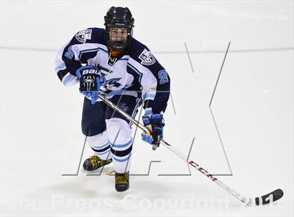 Thumbnail 2 in Daniel Hand vs. East Catholic (CIAC DII Semifinal) photogallery.