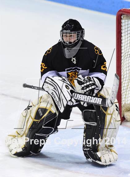 Thumbnail 3 in Daniel Hand vs. East Catholic (CIAC DII Semifinal) photogallery.