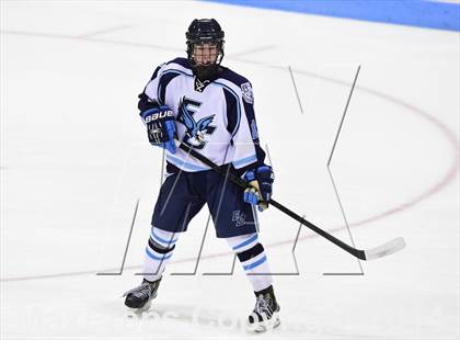 Thumbnail 1 in Daniel Hand vs. East Catholic (CIAC DII Semifinal) photogallery.