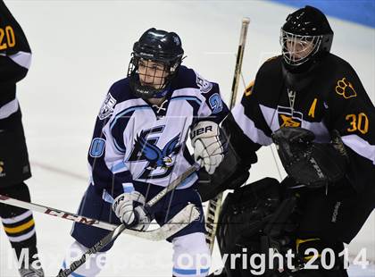 Thumbnail 1 in Daniel Hand vs. East Catholic (CIAC DII Semifinal) photogallery.