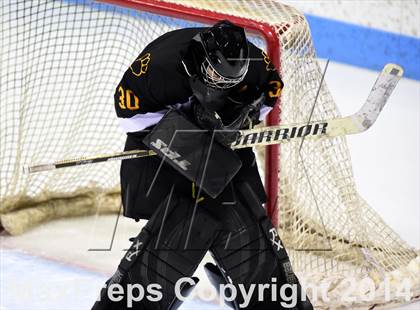 Thumbnail 1 in Daniel Hand vs. East Catholic (CIAC DII Semifinal) photogallery.