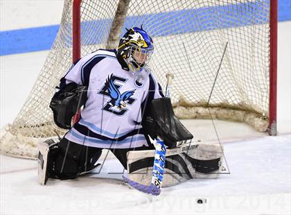 Thumbnail 1 in Daniel Hand vs. East Catholic (CIAC DII Semifinal) photogallery.