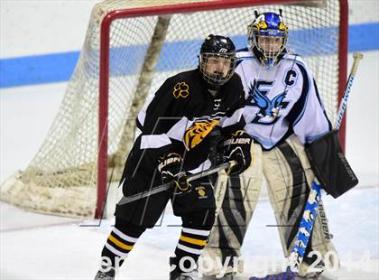 Thumbnail 3 in Daniel Hand vs. East Catholic (CIAC DII Semifinal) photogallery.