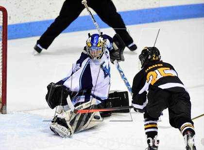 Thumbnail 1 in Daniel Hand vs. East Catholic (CIAC DII Semifinal) photogallery.