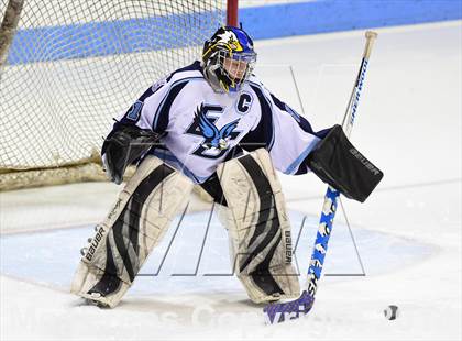 Thumbnail 2 in Daniel Hand vs. East Catholic (CIAC DII Semifinal) photogallery.