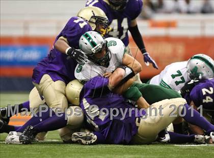 Thumbnail 3 in Christian Brothers Academy vs. Mansfield (Syracuse Kickoff Classic) photogallery.
