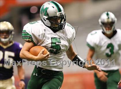 Thumbnail 3 in Christian Brothers Academy vs. Mansfield (Syracuse Kickoff Classic) photogallery.