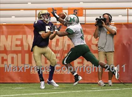 Thumbnail 3 in Christian Brothers Academy vs. Mansfield (Syracuse Kickoff Classic) photogallery.