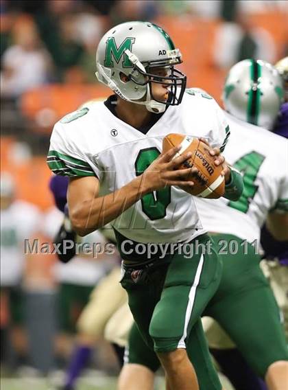 Thumbnail 2 in Christian Brothers Academy vs. Mansfield (Syracuse Kickoff Classic) photogallery.