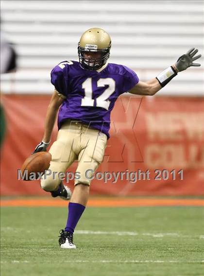 Thumbnail 2 in Christian Brothers Academy vs. Mansfield (Syracuse Kickoff Classic) photogallery.