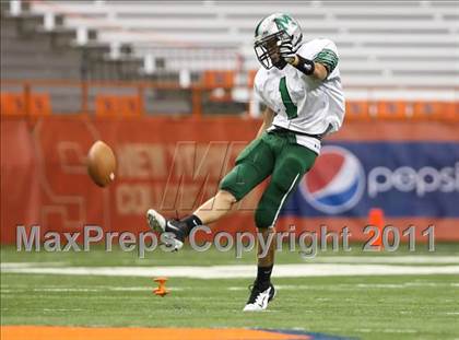 Thumbnail 3 in Christian Brothers Academy vs. Mansfield (Syracuse Kickoff Classic) photogallery.
