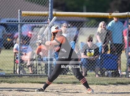 Thumbnail 2 in Havana vs. Illini Bluffs photogallery.
