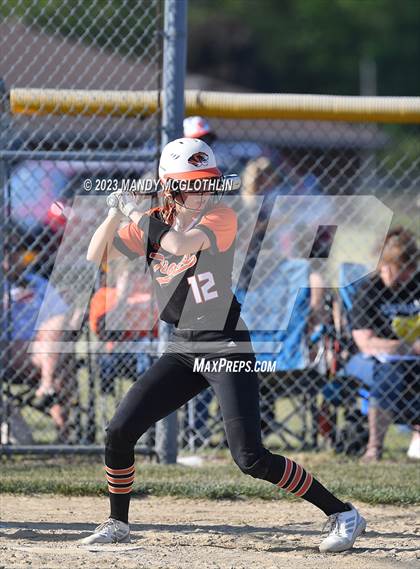 Thumbnail 2 in Havana vs. Illini Bluffs photogallery.