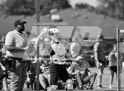 Thumbnail 3 in Havana vs. Illini Bluffs photogallery.
