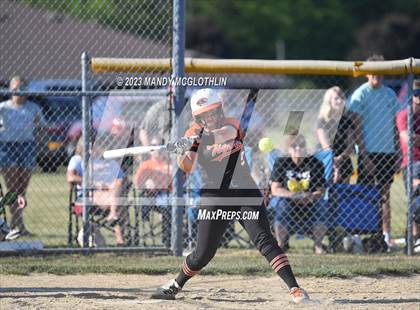Thumbnail 1 in Havana vs. Illini Bluffs photogallery.