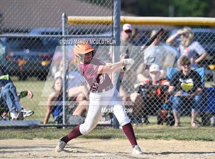 Thumbnail 1 in Havana vs. Illini Bluffs photogallery.