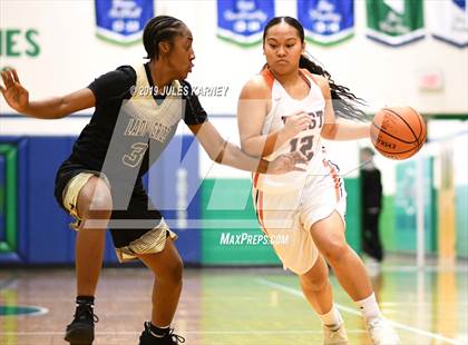 Thumbnail 2 in West vs Spring Valley (Gator Winter Classic) photogallery.