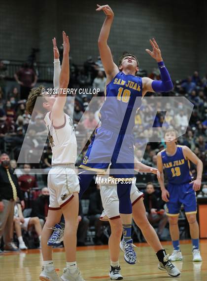 Thumbnail 1 in San Juan vs. Juab (UHSAA 3A Final) photogallery.