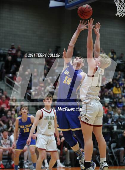 Thumbnail 2 in San Juan vs. Juab (UHSAA 3A Final) photogallery.