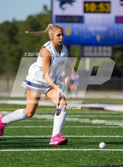 Thumbnail 1 in Smithtown West @ Eastport-South Manor photogallery.